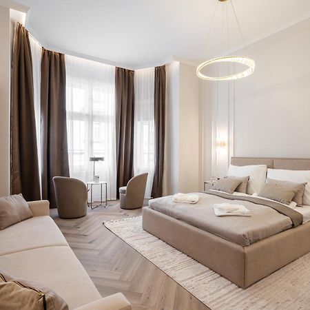 A20 - Boutique Apartment Best Location, By Bqa Budapest Exteriör bild